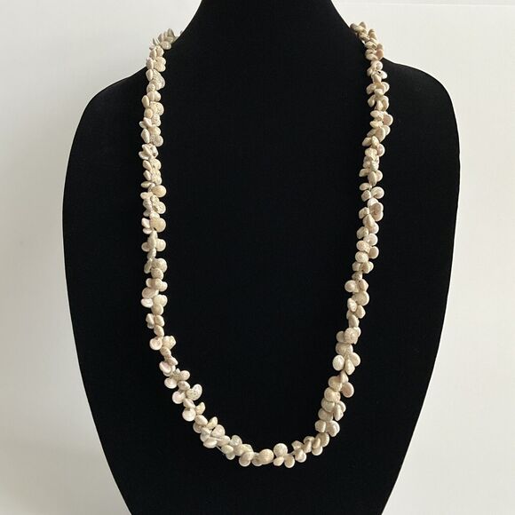 Beige-tonal Continuous Tiny Sea Shell Beaded Pearlescent Necklace 16” - Picture 8 of 9